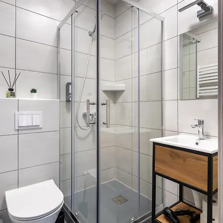 Serenity Elegant Apartments Krakow Апартаменты *