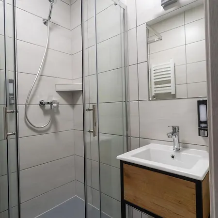 Serenity Elegant Apartments Krakow דירה